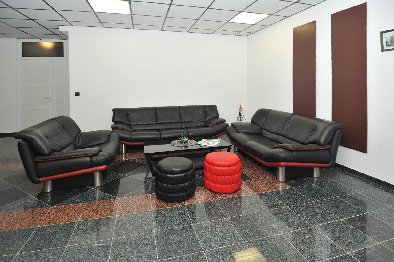 Appartamento Pool House Maslina Mostar Esterno foto