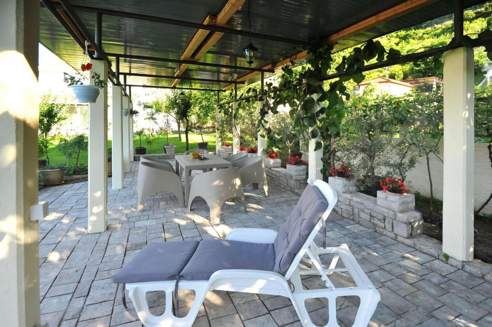 Appartamento Pool House Maslina Mostar Esterno foto