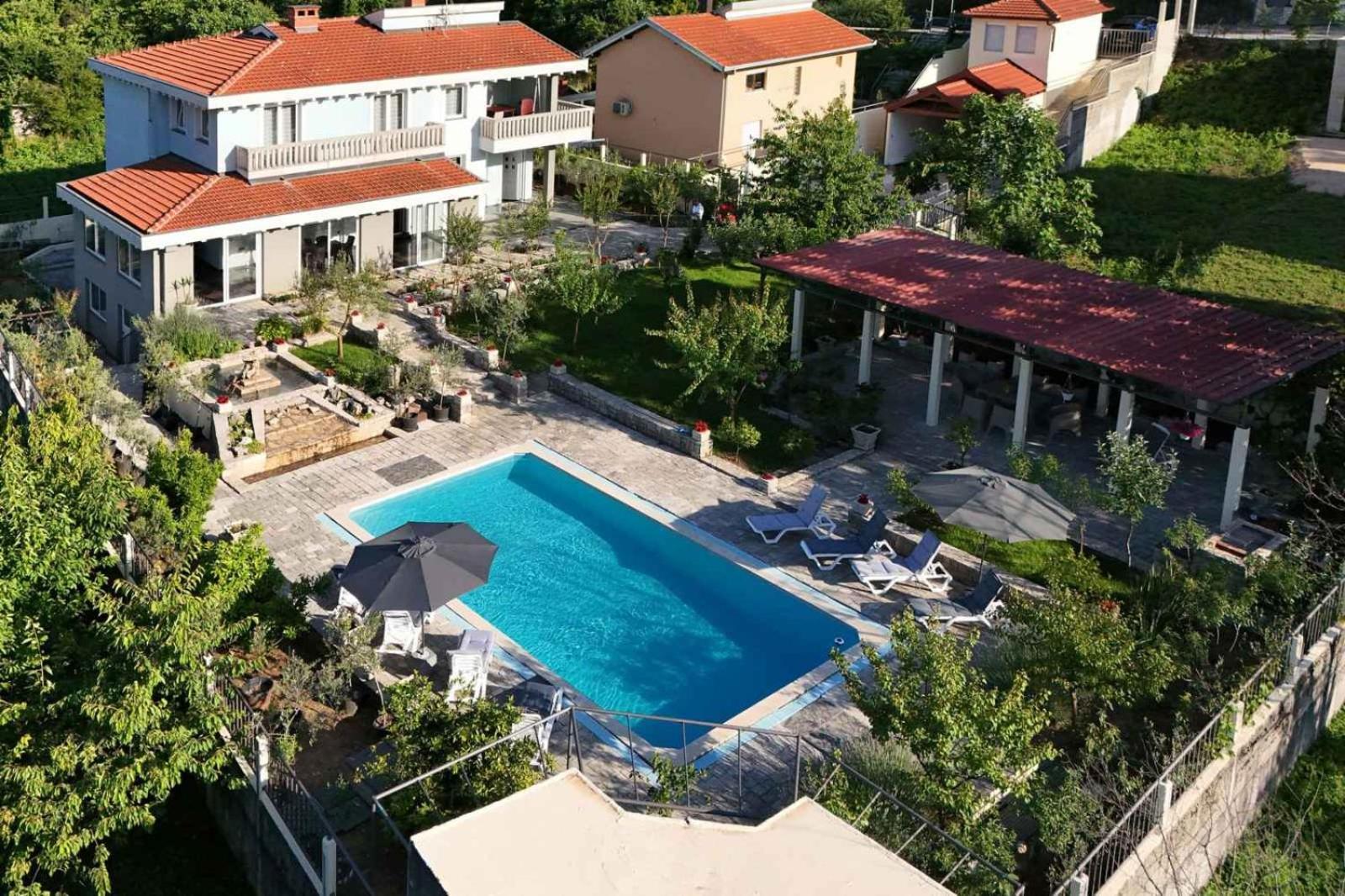Appartamento Pool House Maslina Mostar Esterno foto