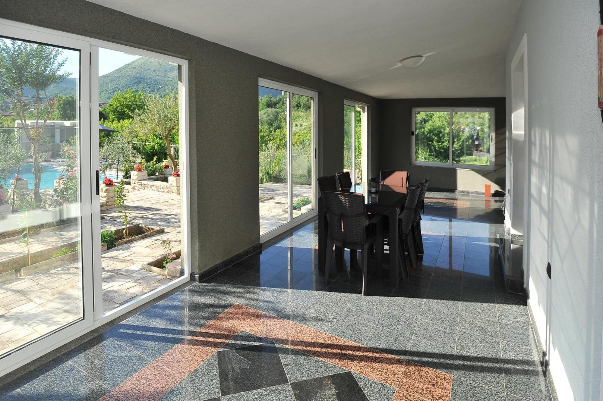 Appartamento Pool House Maslina Mostar Esterno foto