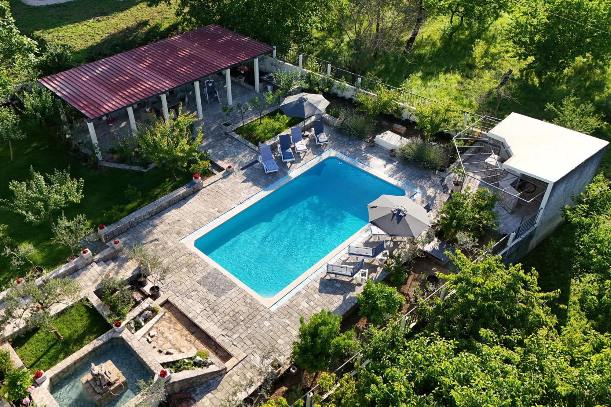 Appartamento Pool House Maslina Mostar Esterno foto
