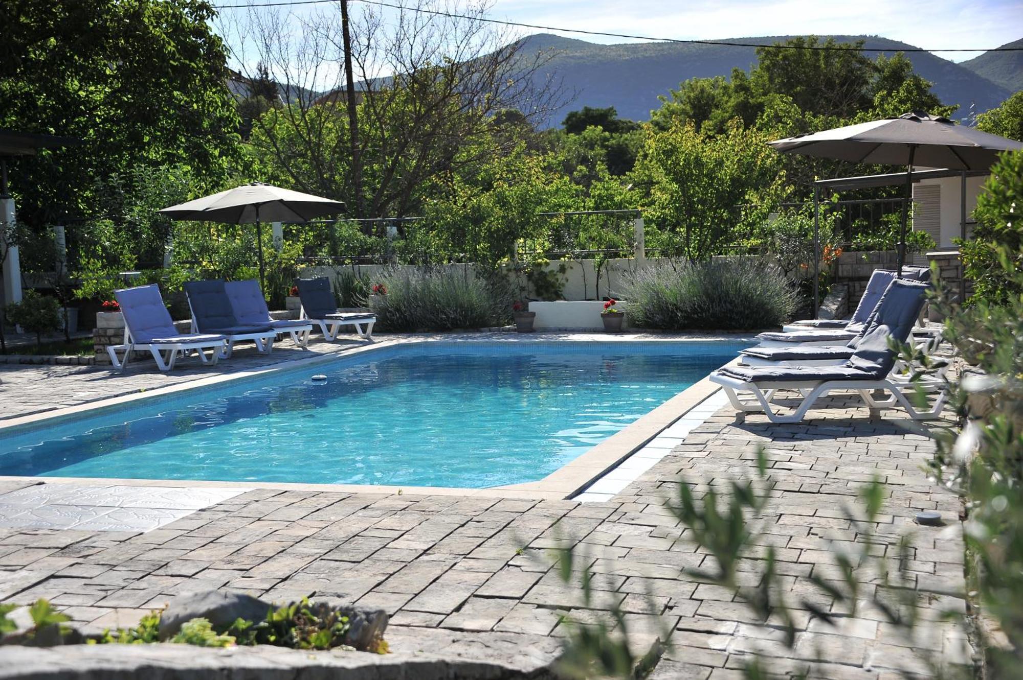 Appartamento Pool House Maslina Mostar Esterno foto